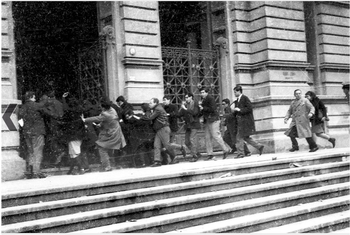 University students escape from police repression in 1964.